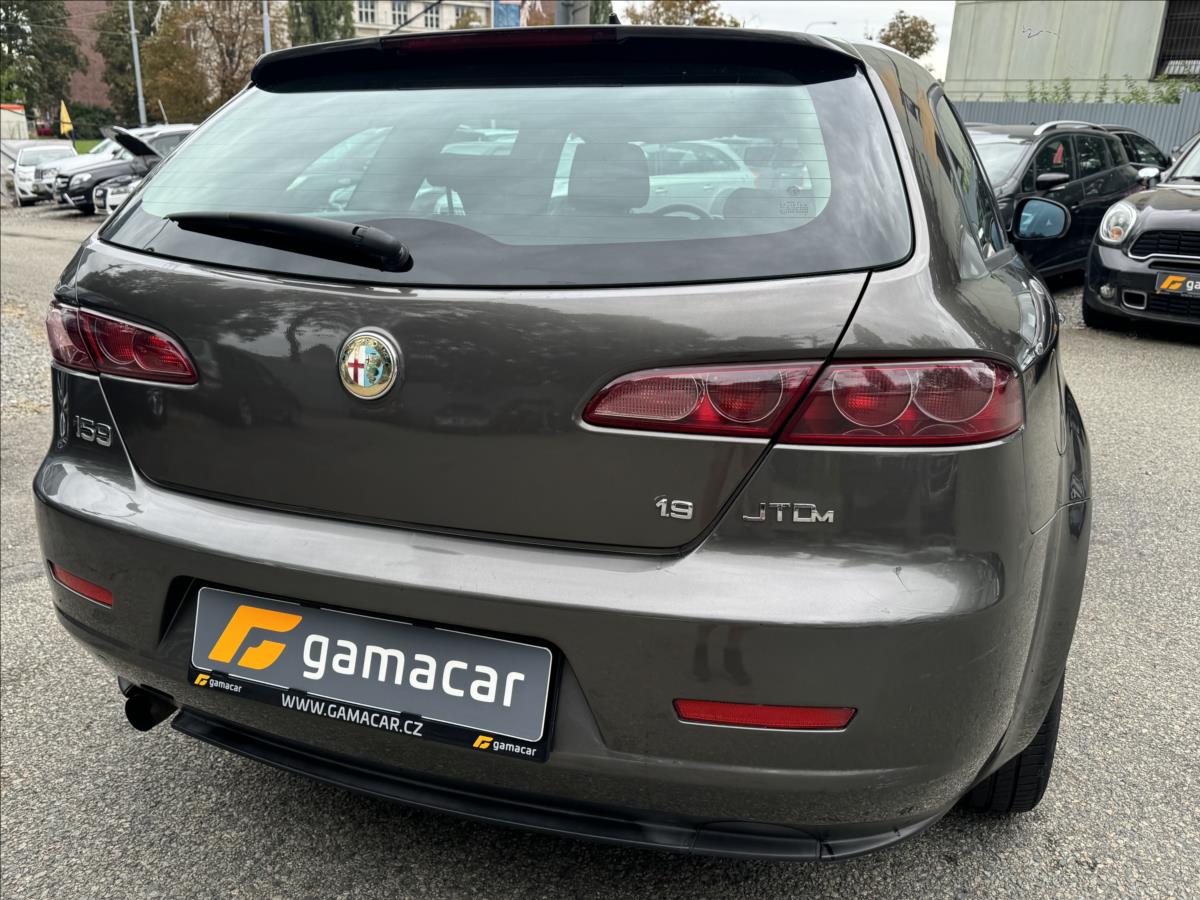 Alfa Romeo 159