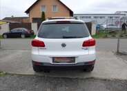 Volkswagen Tiguan 7