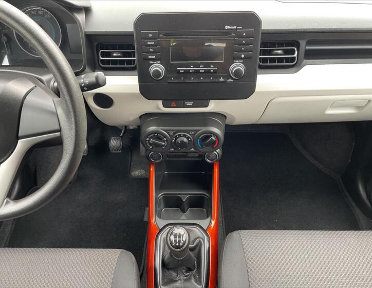 Suzuki Ignis 17