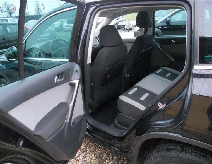 Volkswagen Tiguan 15