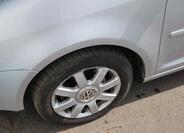 Volkswagen Touran 8