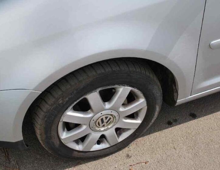 Volkswagen Touran 8