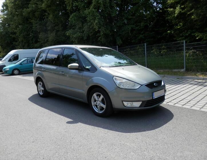 Ford Galaxy 5