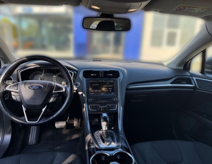 Ford Mondeo 10