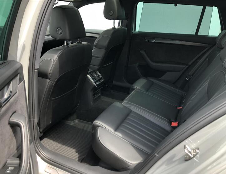 Škoda Superb 15