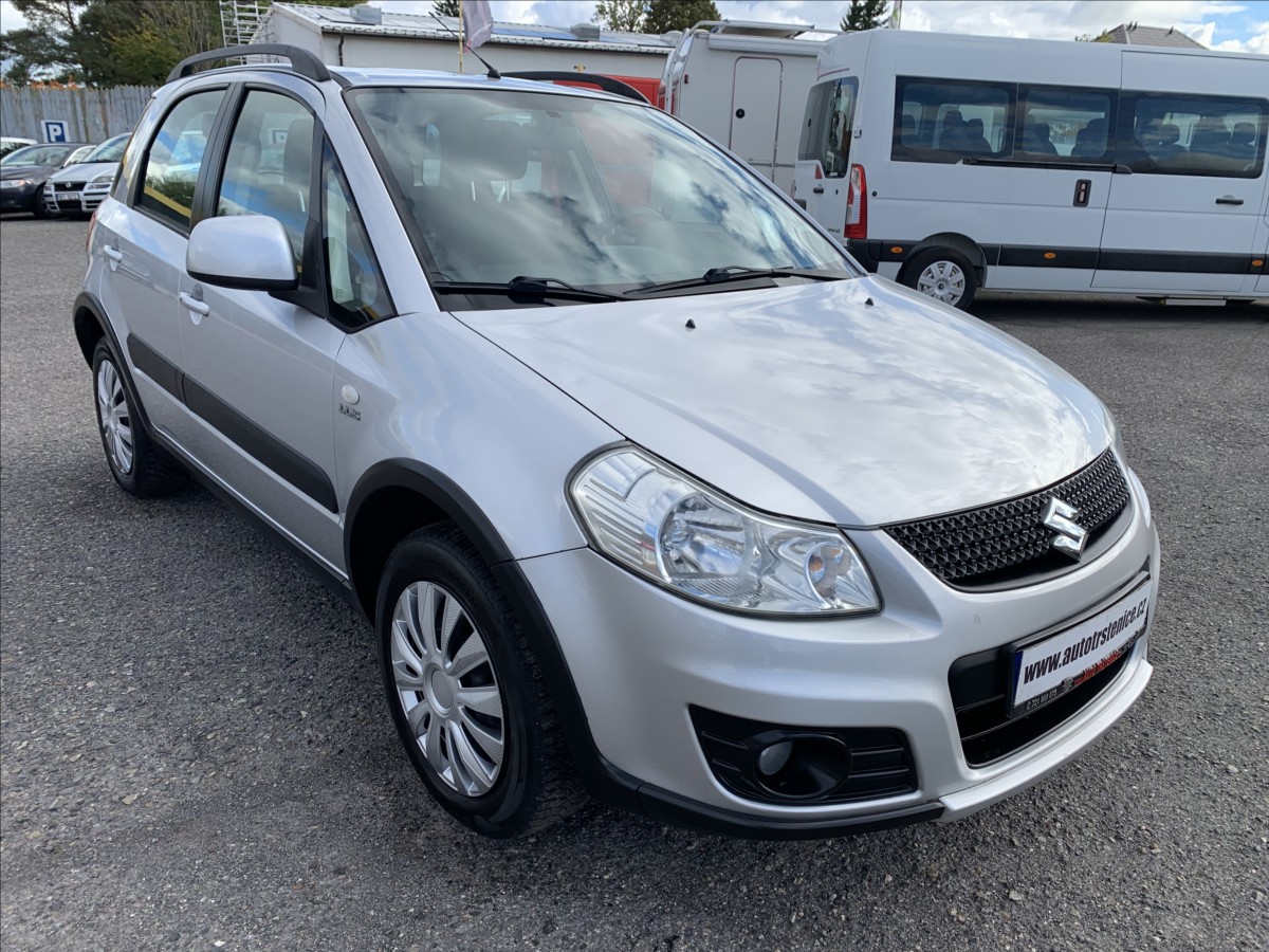 Suzuki SX4