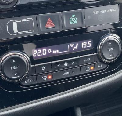 Mitsubishi Outlander 20