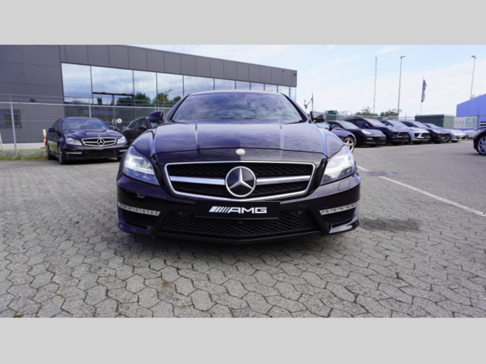 Mercedes-Benz CLS 4