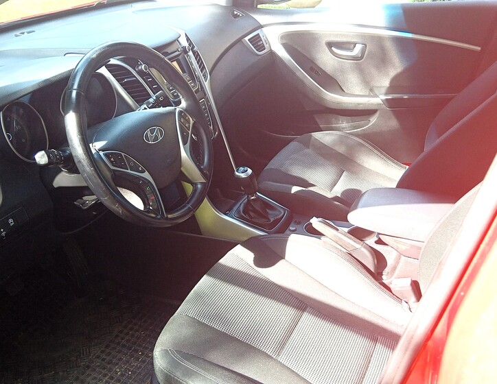 Hyundai i30 5