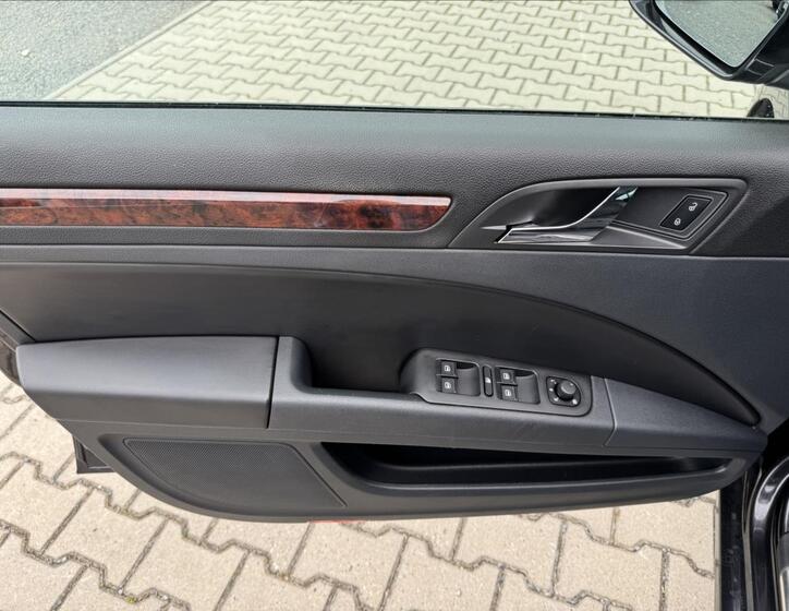 Škoda Superb 15