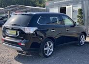 Mitsubishi Outlander 6