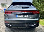 Audi RS Q8 4