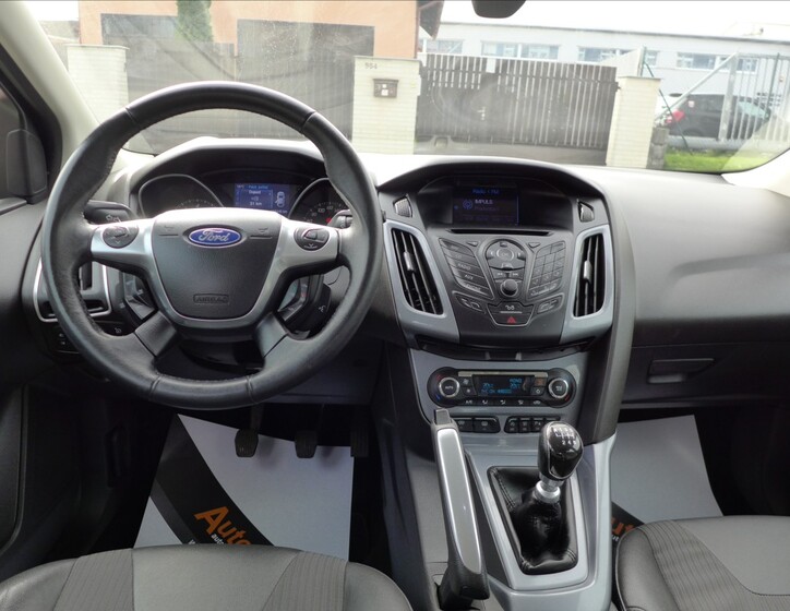 Ford Focus 29