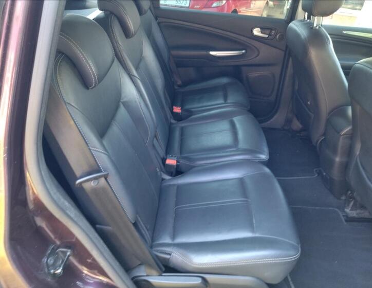 Ford S-MAX 17