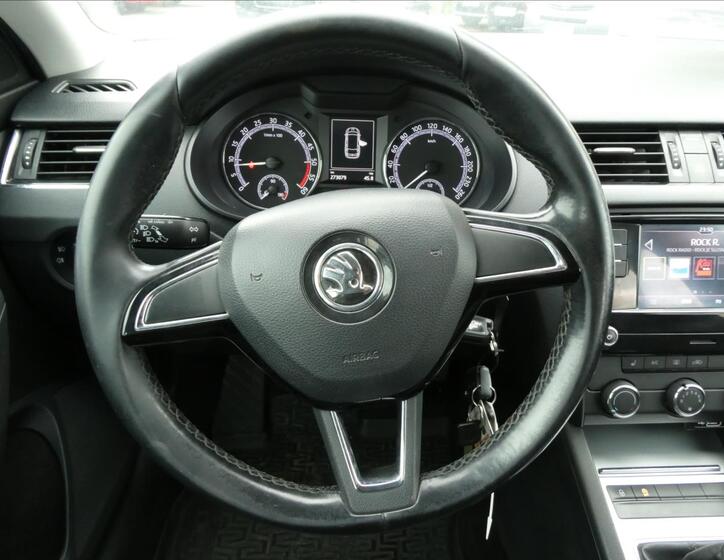 Škoda Octavia 24