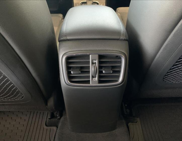 Hyundai i30 14