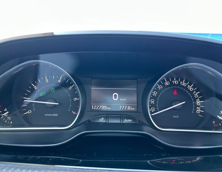 Peugeot 2008 3