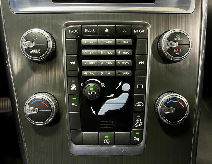 Volvo XC60 16