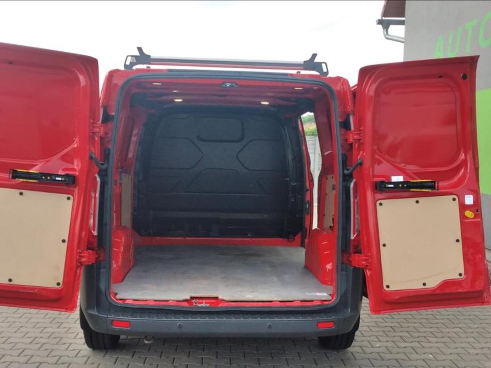 Ford Transit Custom 32