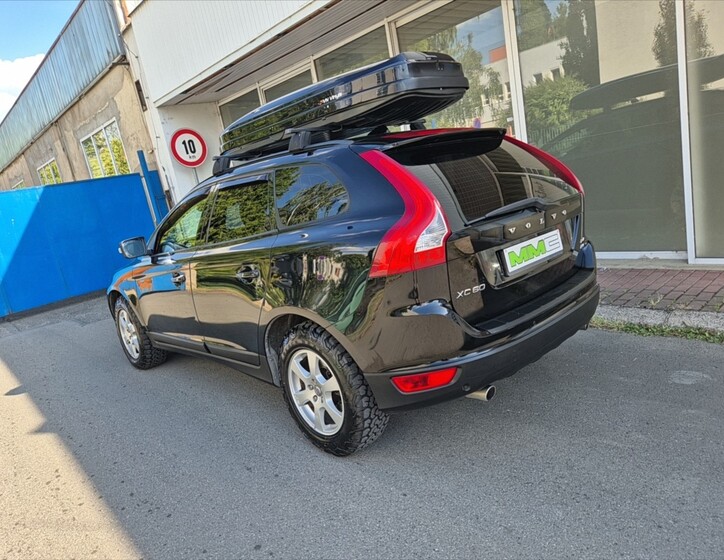 Volvo XC60 6