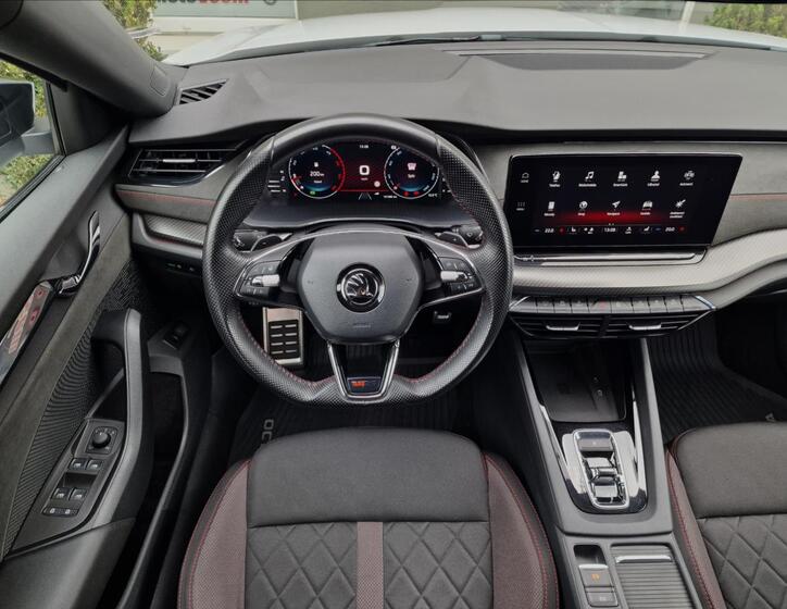 Škoda Octavia 12