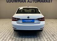 Škoda Superb 17