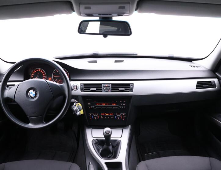BMW Řada 3 21