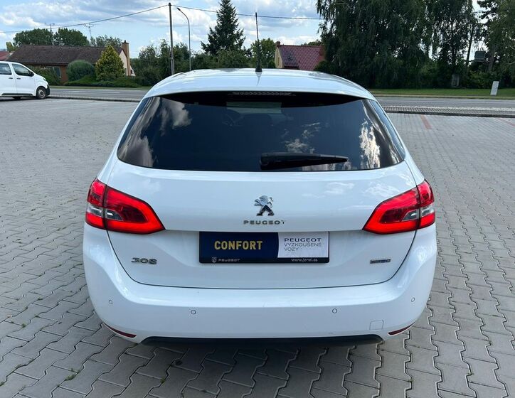 Peugeot 308 11