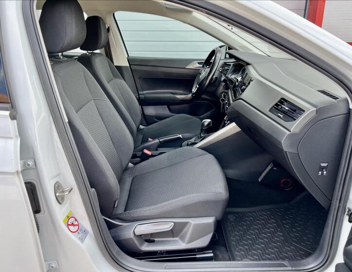 Volkswagen Polo 19
