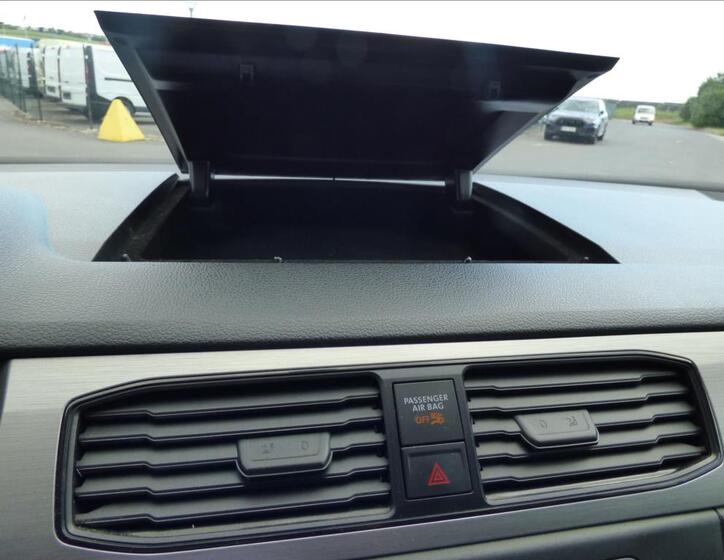 Volkswagen Caddy 28
