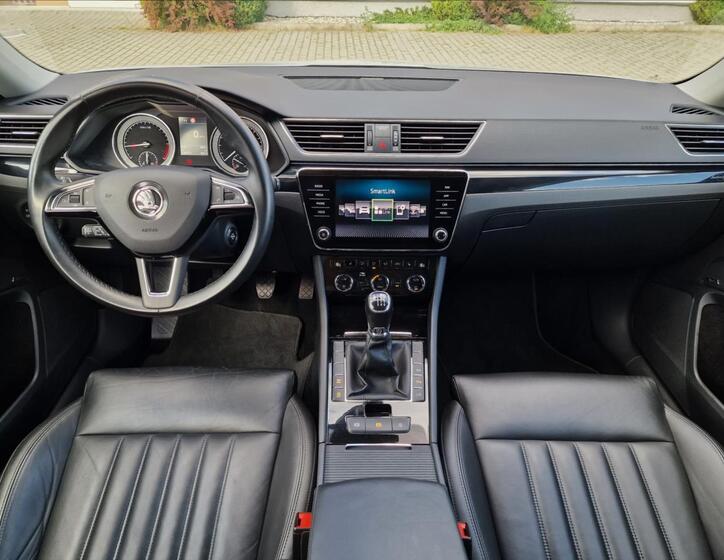 Škoda Superb 24