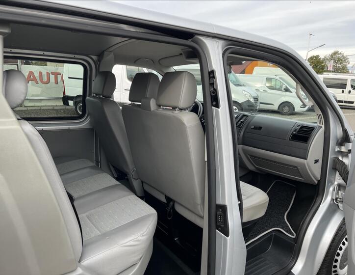 Volkswagen Transporter 21