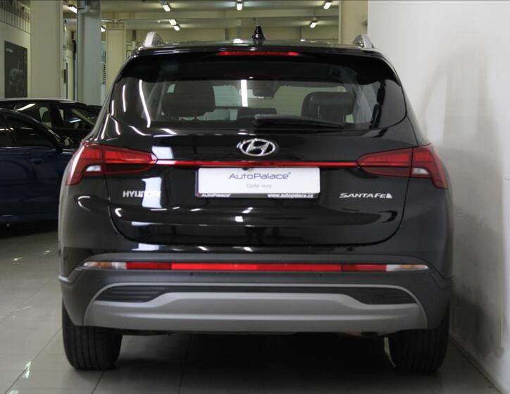Hyundai Santa Fe 4
