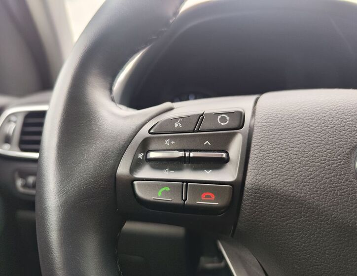 Hyundai i30 21