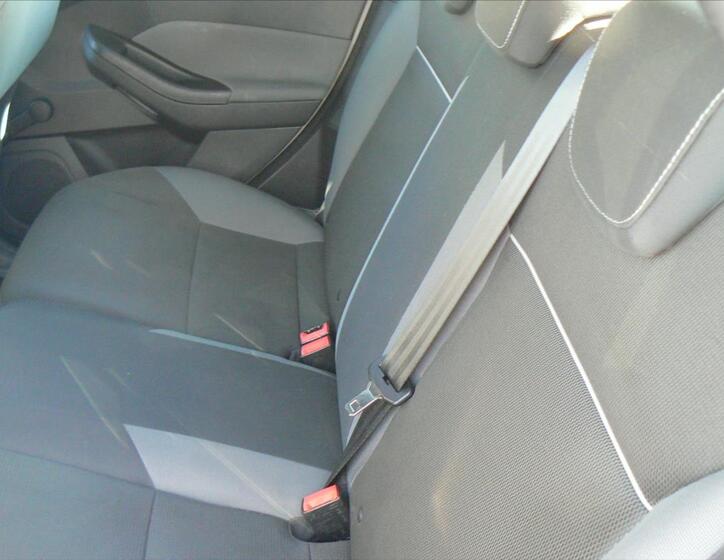 Ford Focus 19