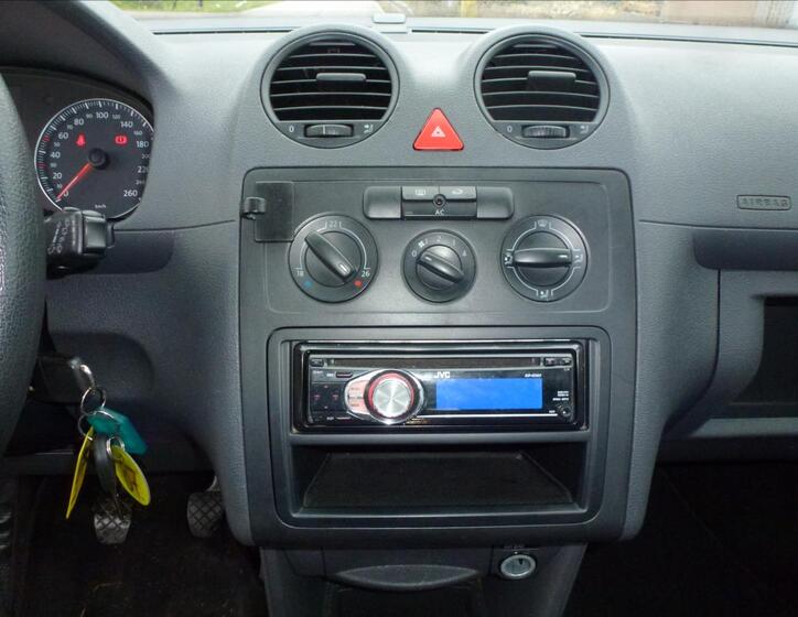 Volkswagen Caddy 34