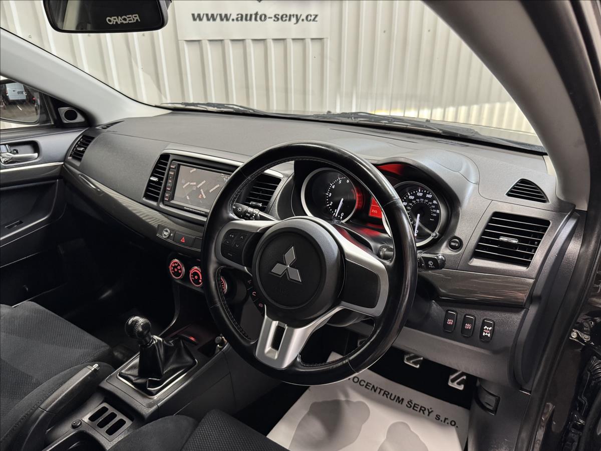 Mitsubishi Lancer