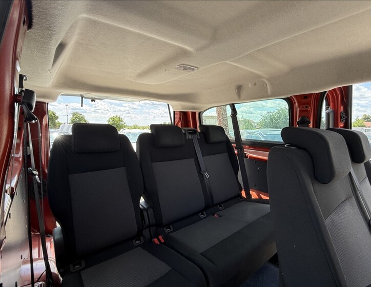 Peugeot Traveller 25