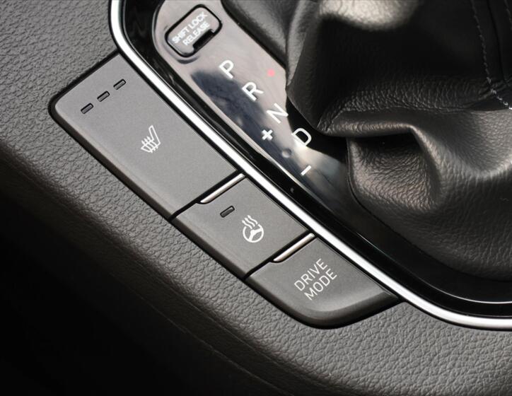 Hyundai i30 27