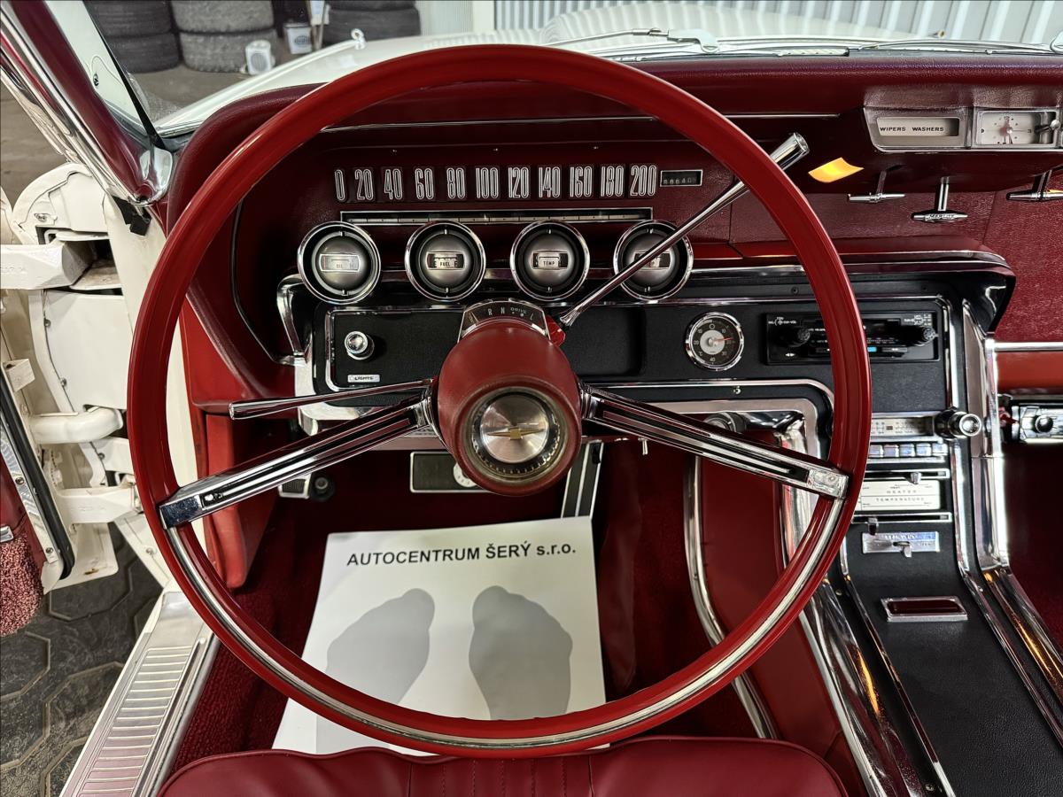 Ford Thunderbird