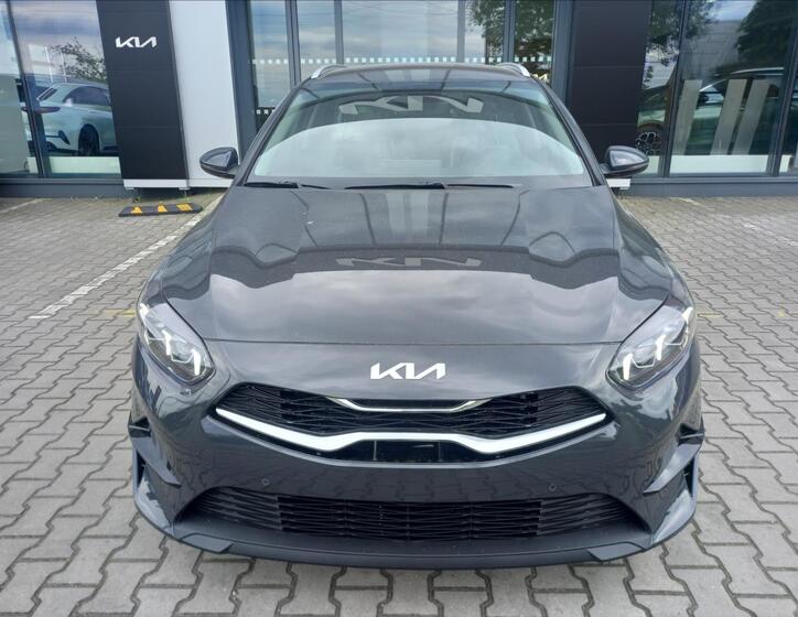 KIA Ceed 1
