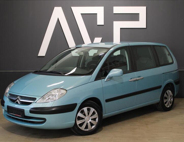 Citroën C8 1