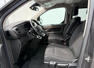 Toyota ProAce 9