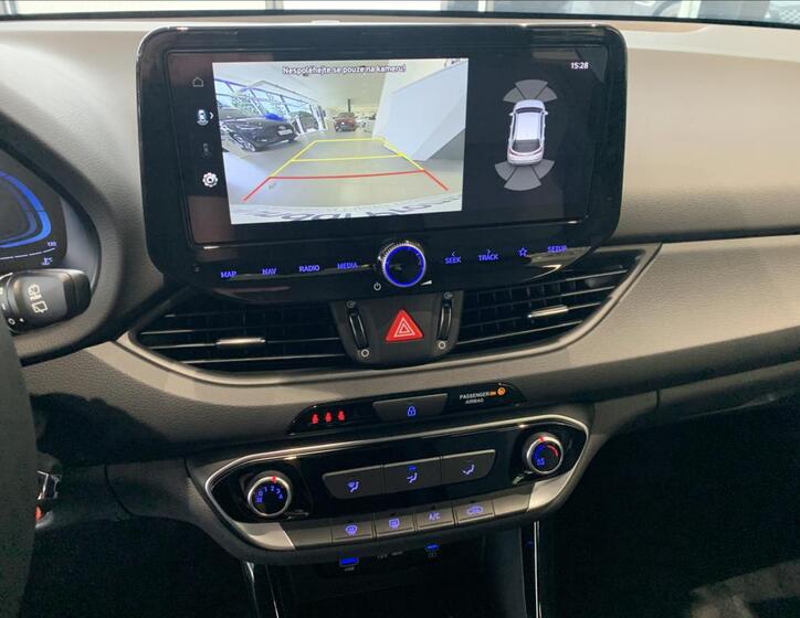 Hyundai i30 37