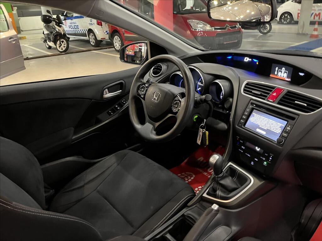 Honda Civic 9