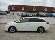 Toyota Auris 4