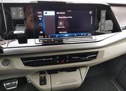 Volkswagen Multivan 15