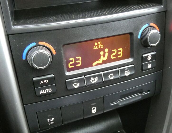 Peugeot 207 35