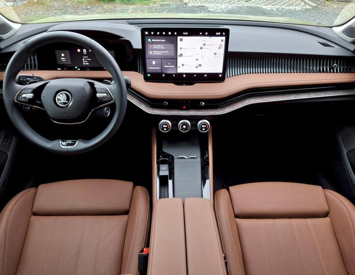 Škoda Superb 5