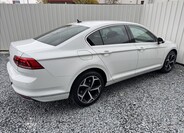 Volkswagen Passat 13